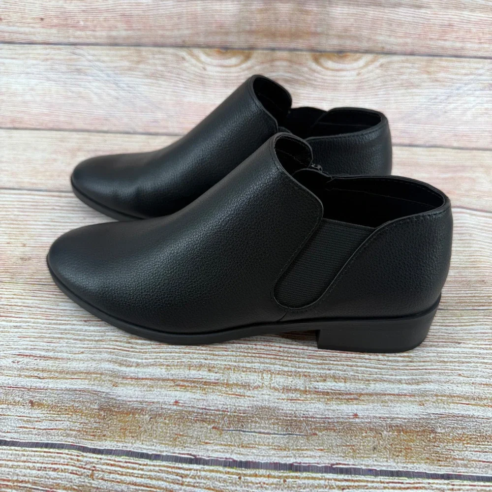 Kensie Sammy Black Faux Leather Ankle Booties Low Block‎ Heel KS252480 Womens 9